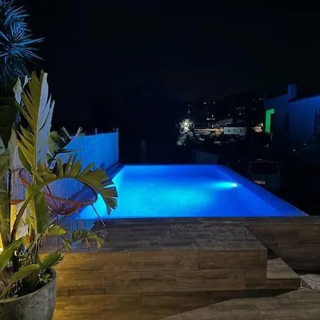 Casa Con Piscina Uso Privado Сasa de vacaciones *