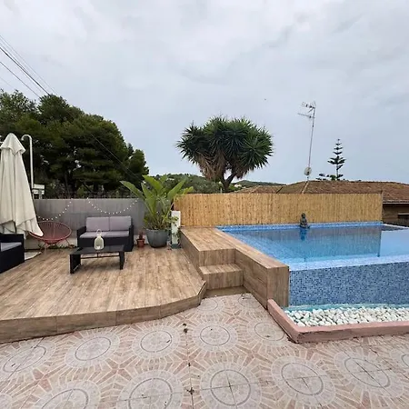 Casa Con Piscina Uso Privado