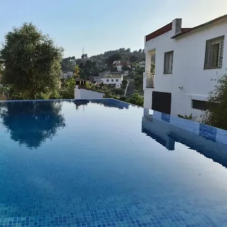 Semesterbostad Casa Con Piscina Uso Privado Cunit